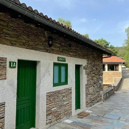 Hotel Aldea Couso Rural 3*