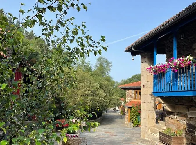 Aldea Couso Rural 3*