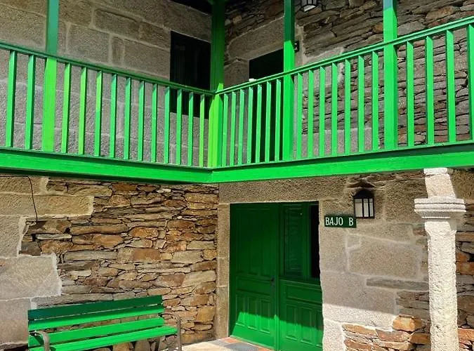 Hotel Aldea Couso Rural 3*