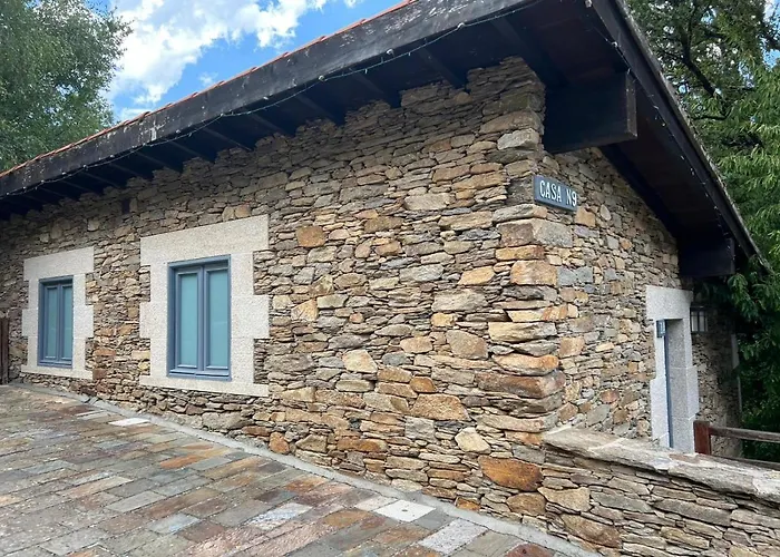 Отель Aldea Couso Rural