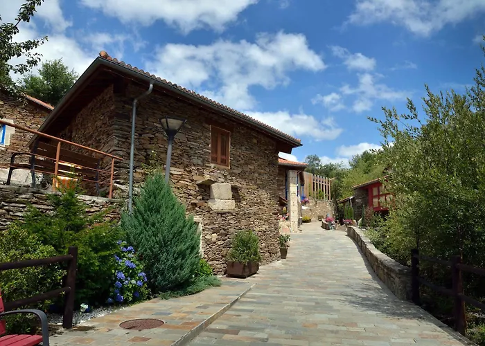 Aldea Couso Rural Сарреаус